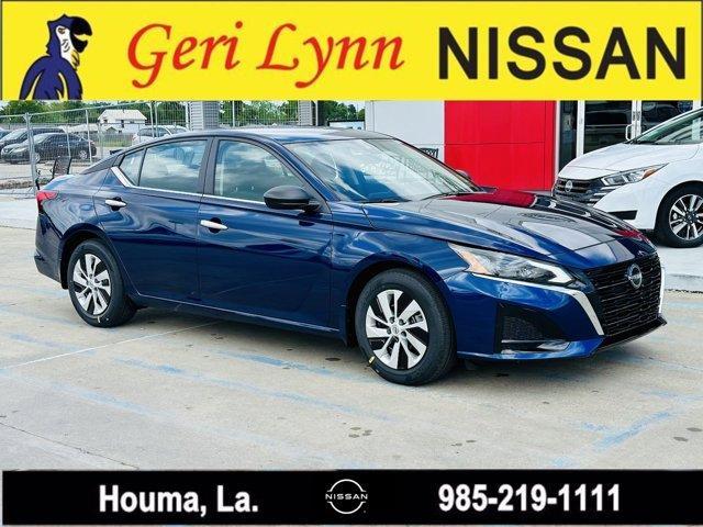 new 2024 Nissan Altima car, priced at $25,520