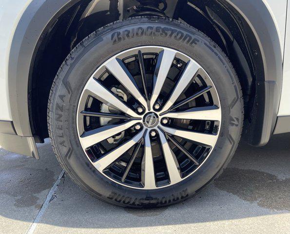 new 2025 Nissan Pathfinder car, priced at $49,476
