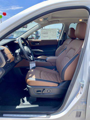 new 2025 Nissan Pathfinder car, priced at $49,476