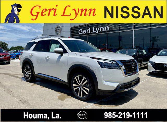 new 2025 Nissan Pathfinder car, priced at $49,476