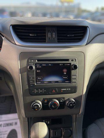 used 2015 Chevrolet Traverse car, priced at $9,337