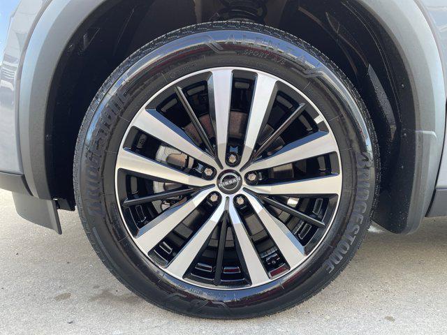 used 2024 Nissan Pathfinder car, priced at $45,727