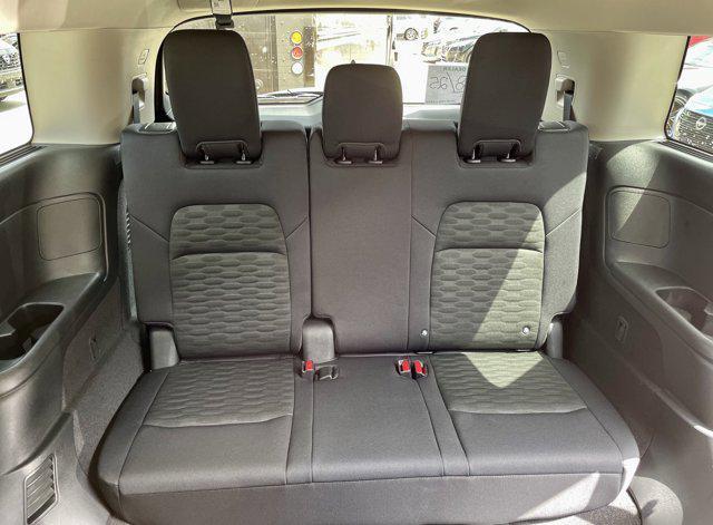 new 2025 Nissan Pathfinder car, priced at $35,429