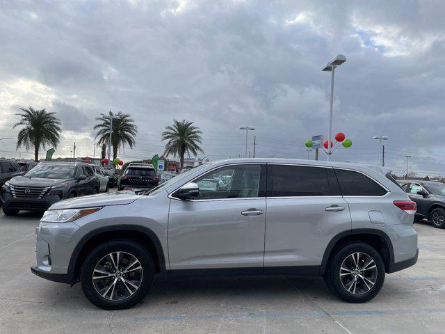 used 2019 Toyota Highlander car, priced at $25,999