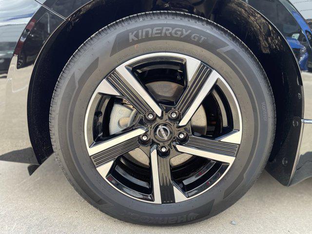 used 2025 Nissan Sentra car, priced at $22,499