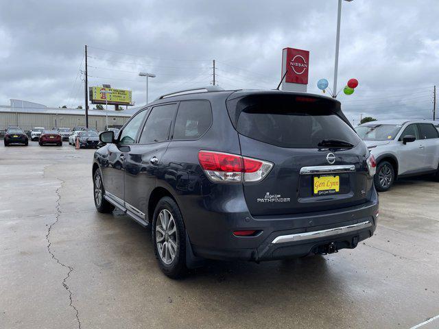 used 2013 Nissan Pathfinder car, priced at $10,394