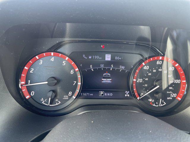used 2024 Nissan Titan car