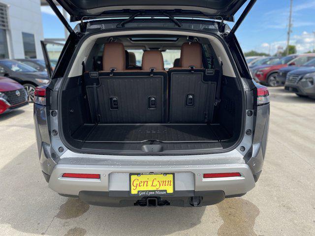new 2025 Nissan Pathfinder car, priced at $46,766