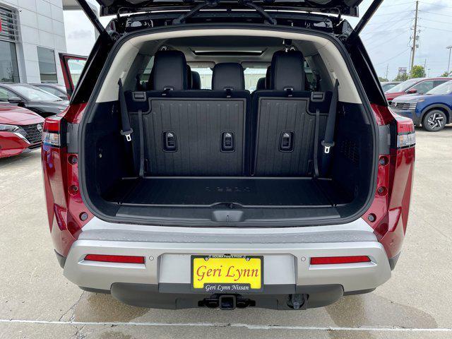 new 2025 Nissan Pathfinder car, priced at $48,296