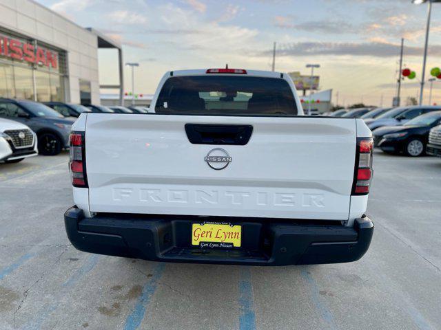 new 2025 Nissan Frontier car, priced at $33,829