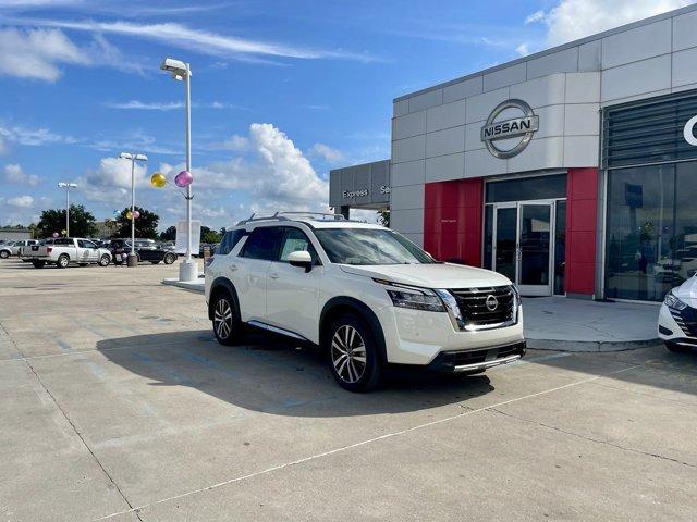 new 2024 Nissan Pathfinder car, priced at $50,497