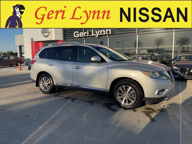 used 2015 Nissan Pathfinder car, priced at $12,516