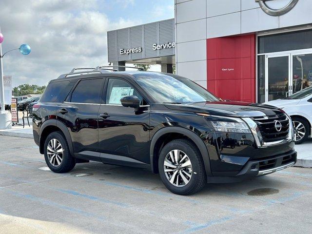 new 2024 Nissan Pathfinder car, priced at $41,930