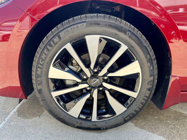 new 2025 Nissan Sentra car, priced at $26,093