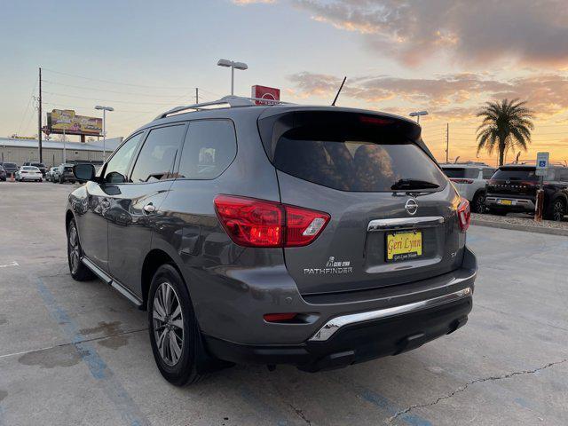 used 2018 Nissan Pathfinder car, priced at $18,425