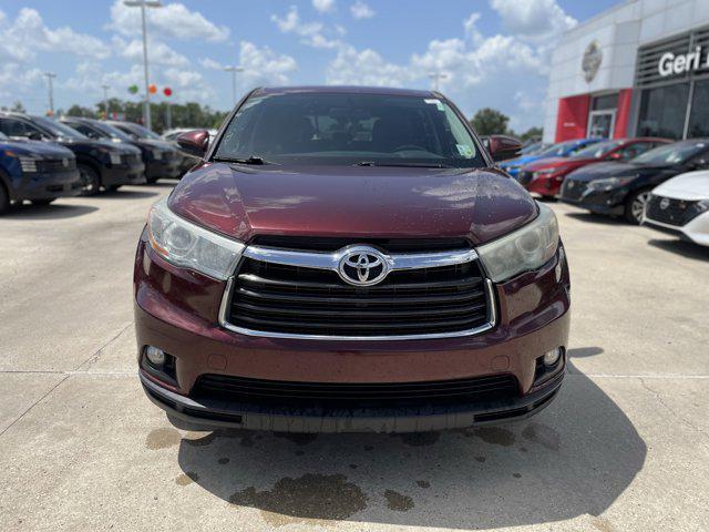 used 2016 Toyota Highlander car, priced at $15,896