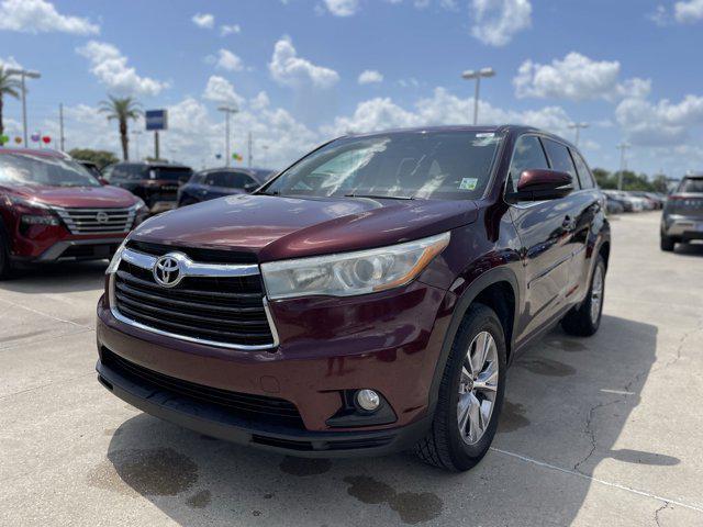 used 2016 Toyota Highlander car, priced at $15,896