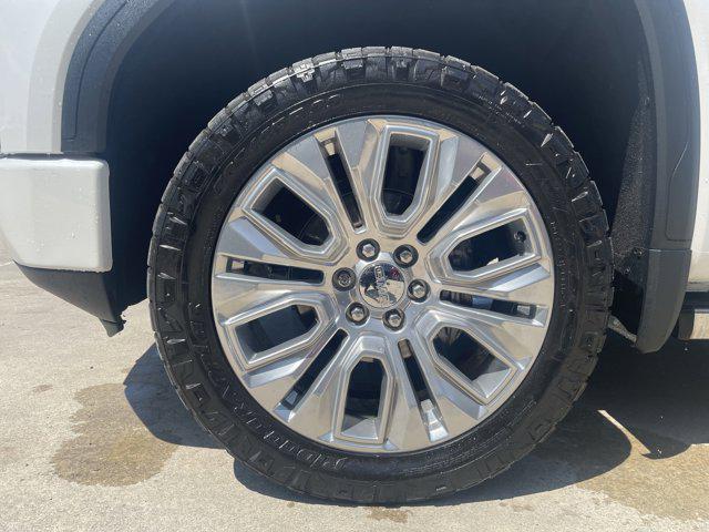 used 2021 GMC Sierra 1500 car, priced at $40,415