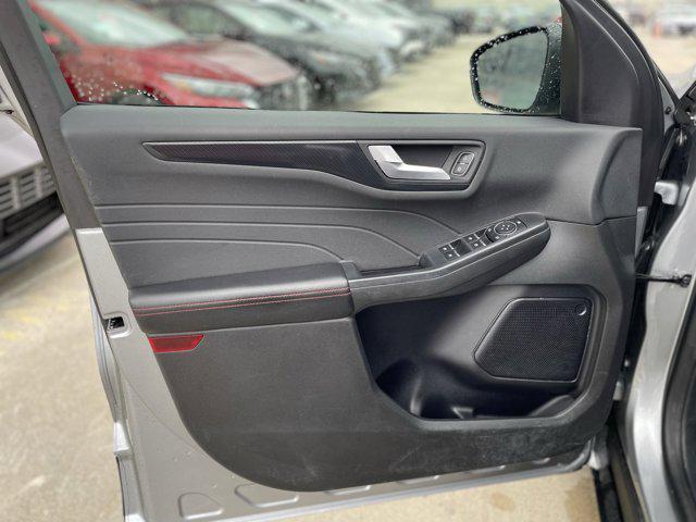 used 2024 Ford Escape car, priced at $25,899
