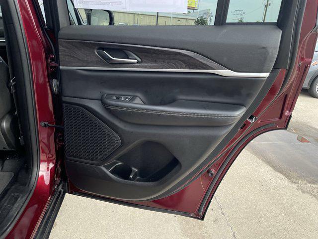 used 2024 Jeep Grand Cherokee car, priced at $35,899