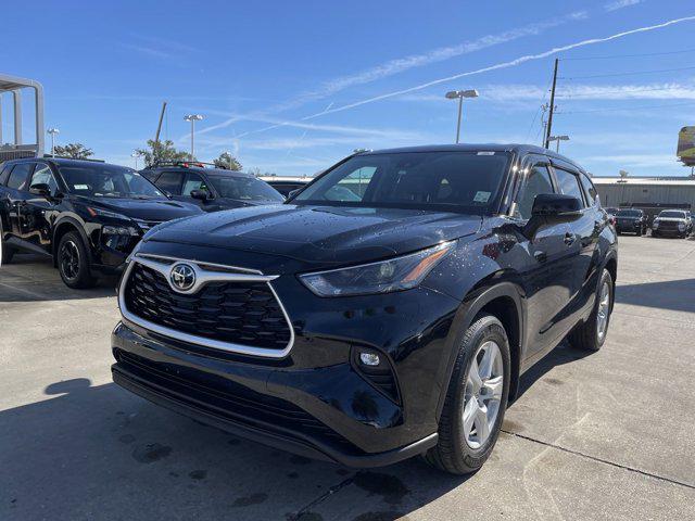 used 2024 Toyota Highlander car, priced at $41,957