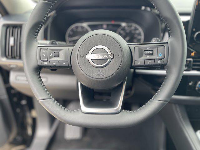 new 2025 Nissan Pathfinder car, priced at $40,508