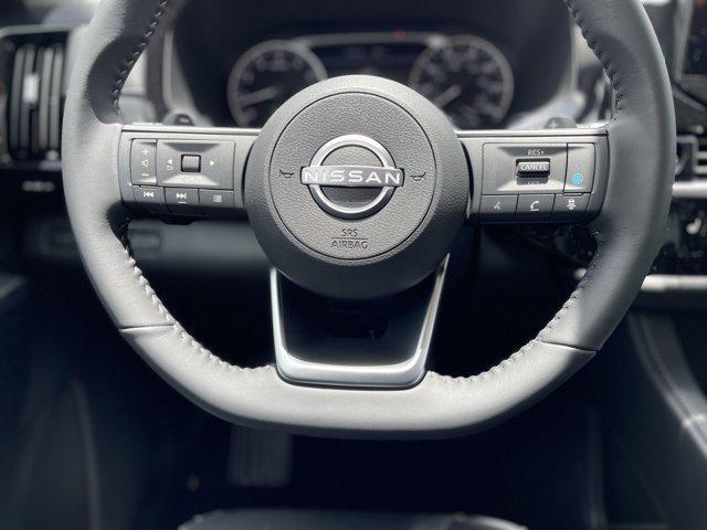 new 2025 Nissan Pathfinder car, priced at $38,527