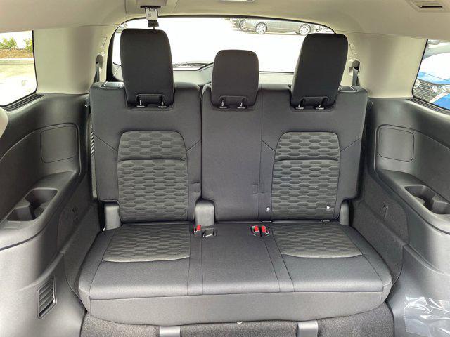 new 2025 Nissan Pathfinder car, priced at $38,527