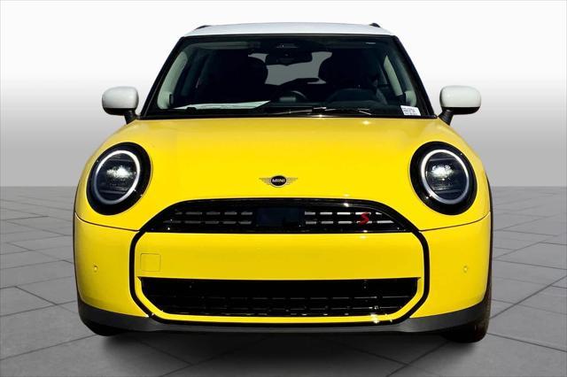 new 2025 MINI Hardtop car, priced at $36,145