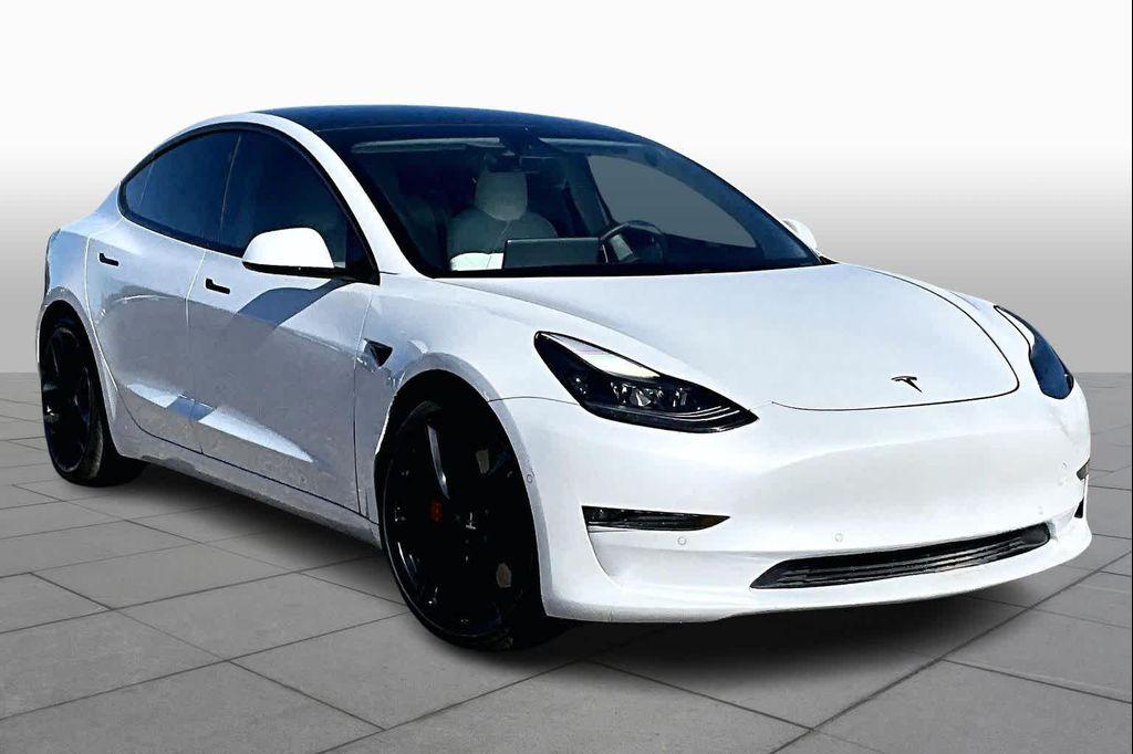 used 2021 Tesla Model 3 car, priced at $26,500