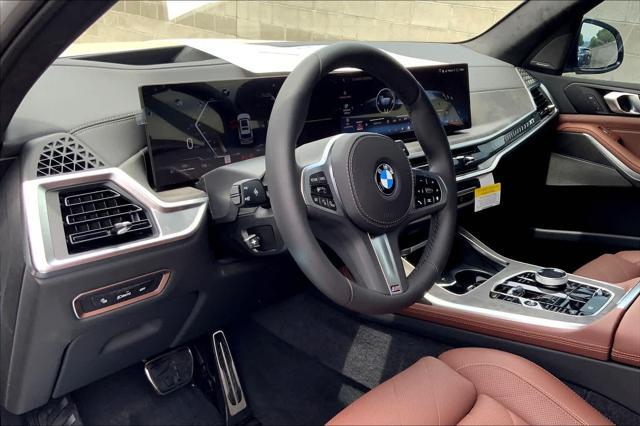 new 2025 BMW X7 car, priced at $95,205