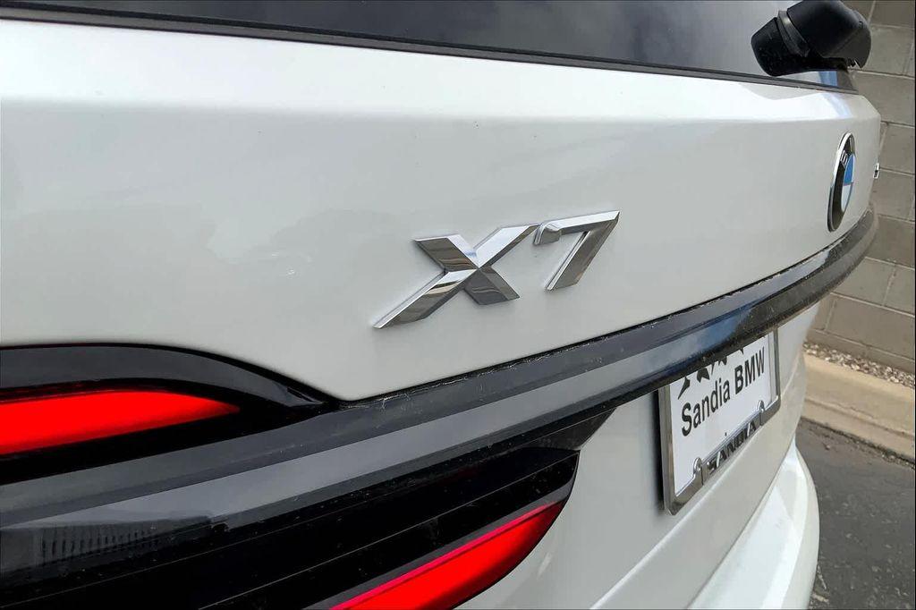 new 2025 BMW X7 car, priced at $89,950