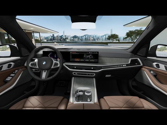 new 2025 BMW X7 car, priced at $95,205