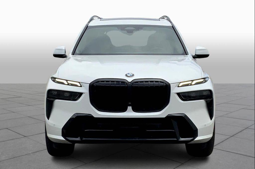 new 2025 BMW X7 car, priced at $89,950