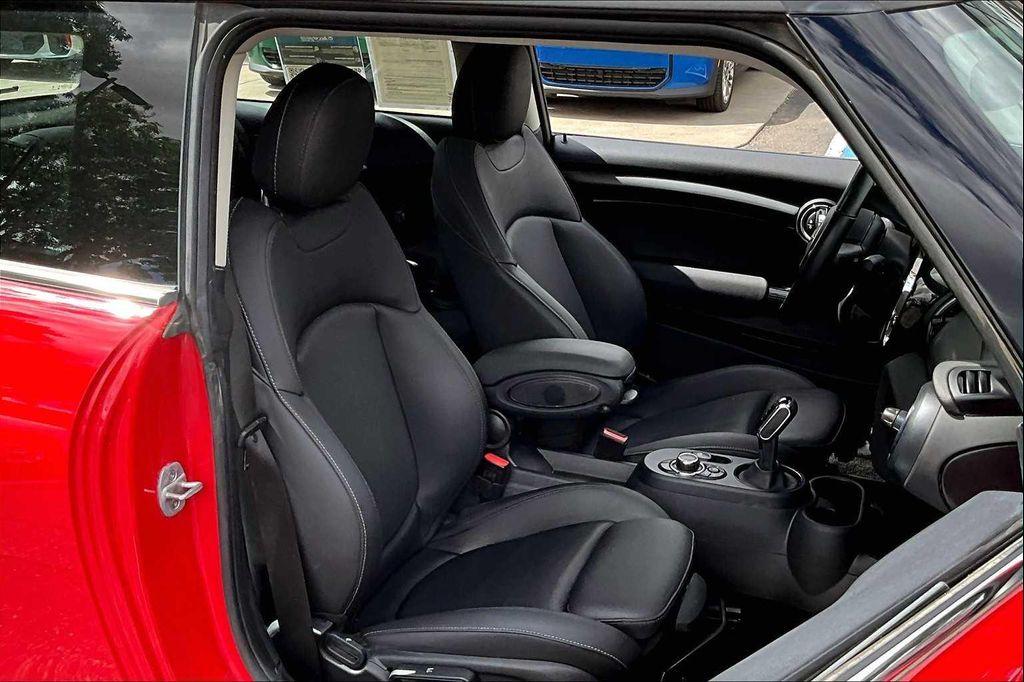 used 2024 MINI Hardtop car, priced at $19,950