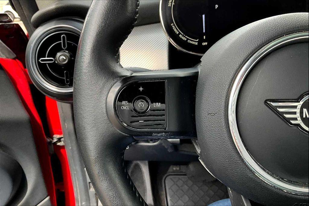 used 2024 MINI Hardtop car, priced at $19,950