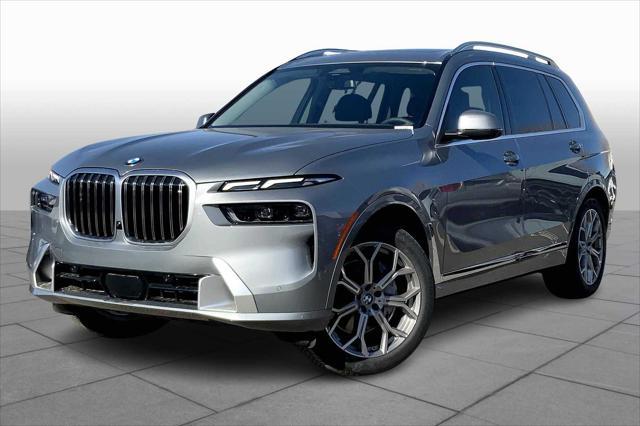 new 2025 BMW X7 car, priced at $90,170