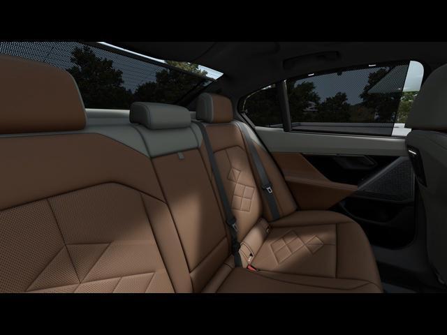 new 2025 BMW 540 car, priced at $82,025