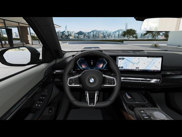 new 2025 BMW 540 car, priced at $82,025