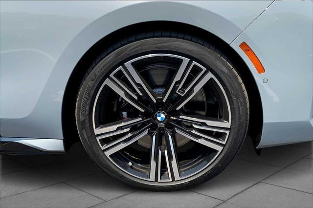new 2025 BMW 760 car, priced at $129,625