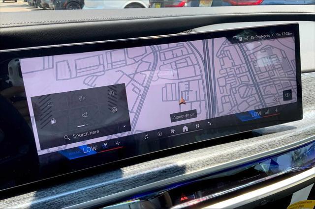 new 2025 BMW 760 car, priced at $129,625