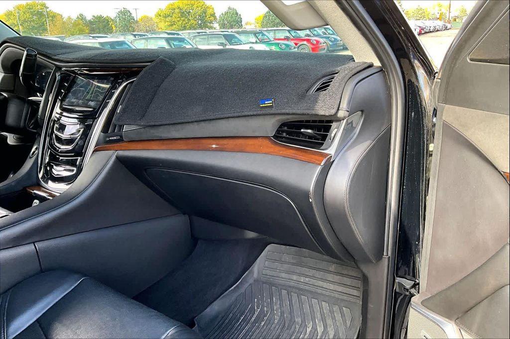 used 2018 Cadillac Escalade car, priced at $27,500