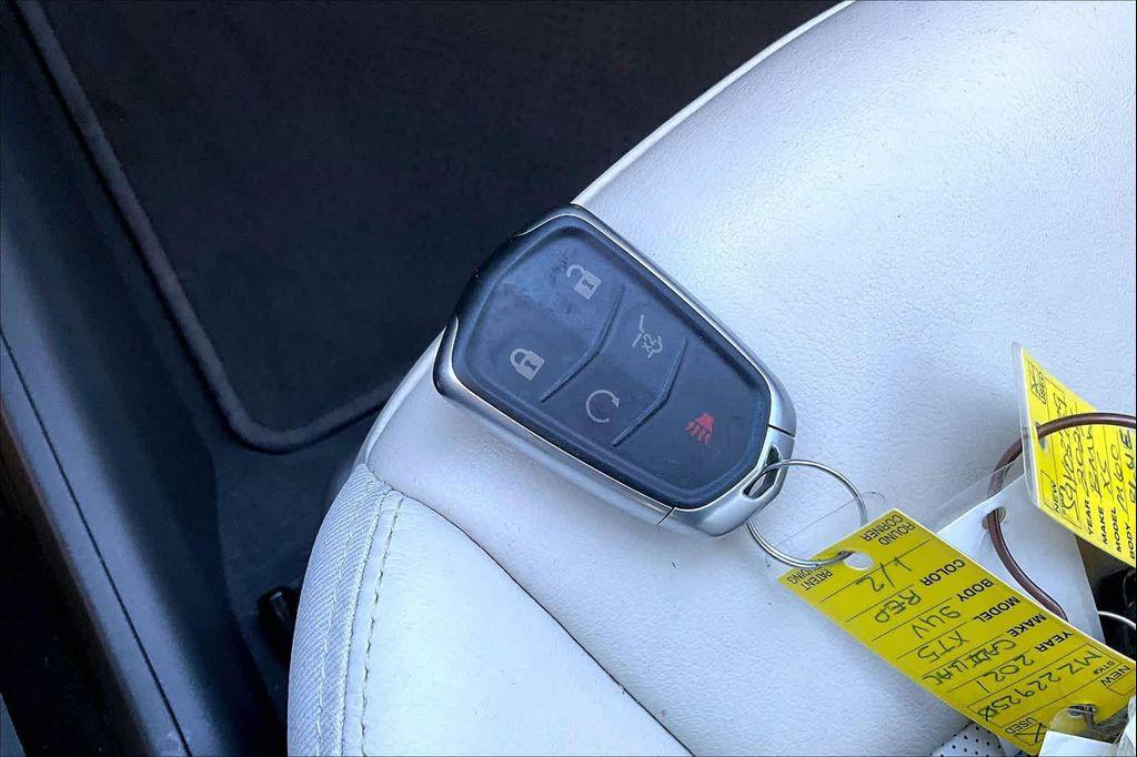 used 2021 Cadillac XT5 car, priced at $29,750