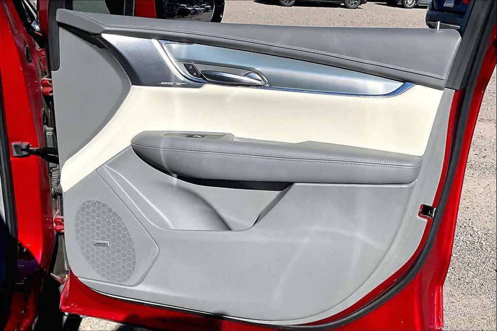 used 2021 Cadillac XT5 car, priced at $29,750