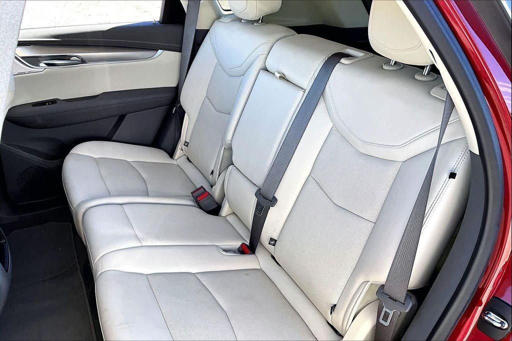 used 2021 Cadillac XT5 car, priced at $29,750