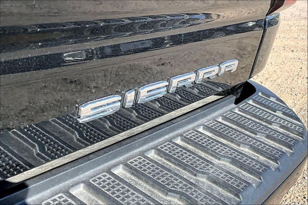 used 2025 GMC Sierra 2500 car, priced at $89,900