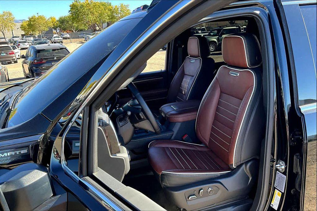 used 2025 GMC Sierra 2500 car, priced at $89,900