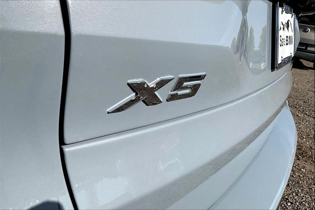 new 2026 BMW X5 PHEV car, priced at $91,625