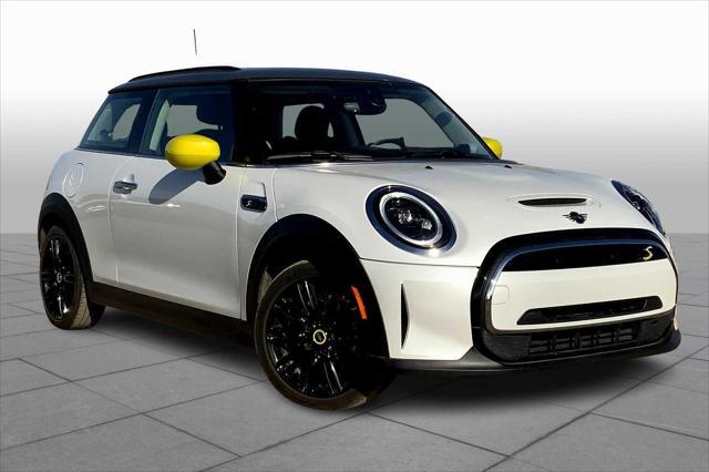 used 2024 MINI Hardtop car, priced at $28,000