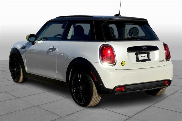 used 2024 MINI Hardtop car, priced at $28,000